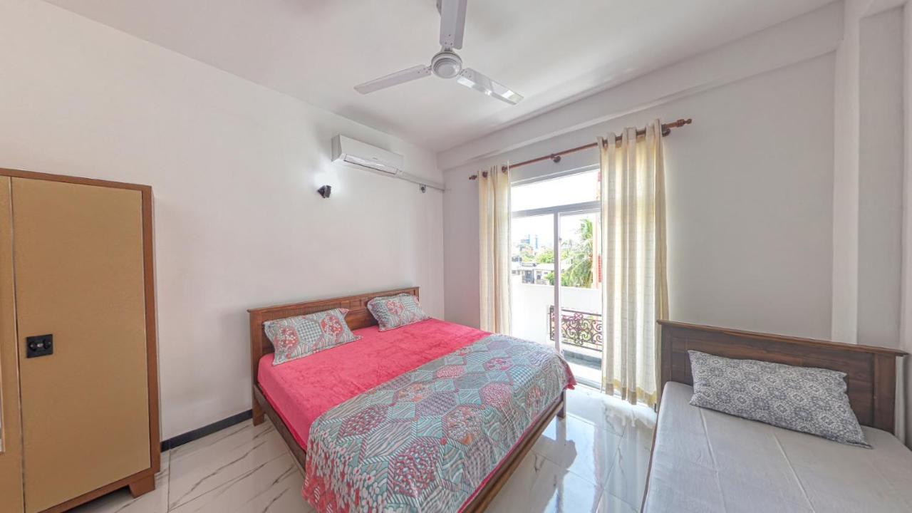 Ocean Breeze Apartment Коломбо Экстерьер фото